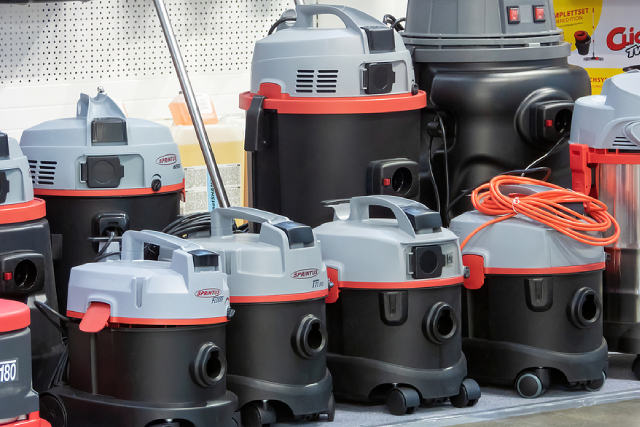 4 Reasons A Wet And Dry Vacuum Is Needed For Your Business